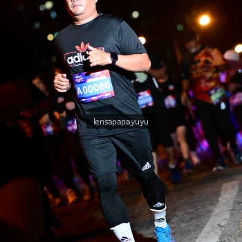 Runner Photo 4077381