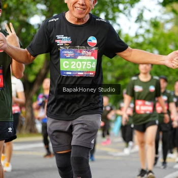 Runner Photo 4077434