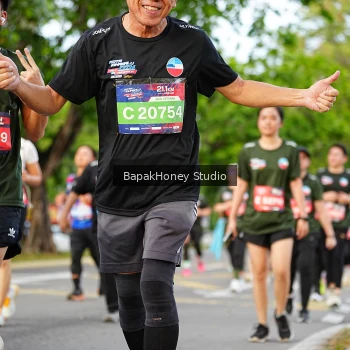 Runner Photo 4077436