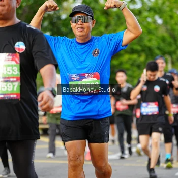 Runner Photo 4077446