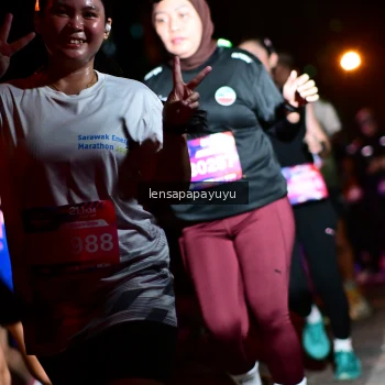 Runner Photo 4077459