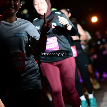Runner Photo 4077460