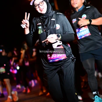 Runner Photo 4077472