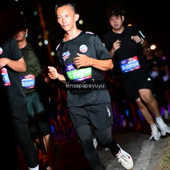 Runner Photo 4077479