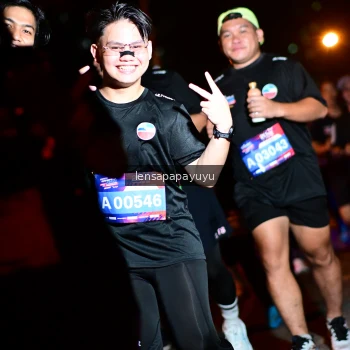 Runner Photo 4077496