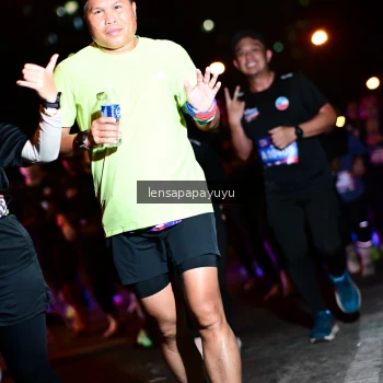 Runner Photo 4077518