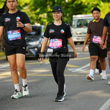 Runner Photo 4077541