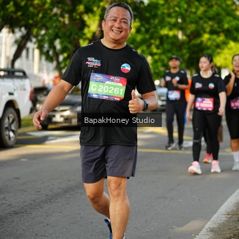 Runner Photo 4077565