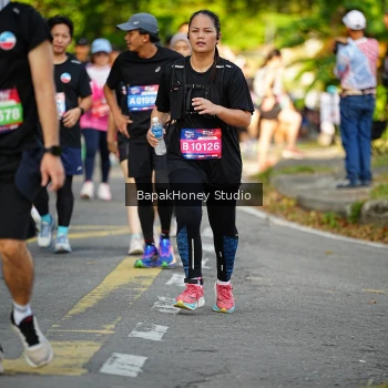 Runner Photo 4077579