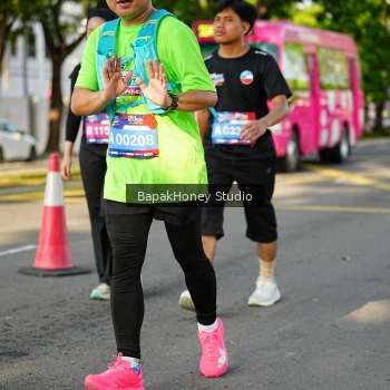 Runner Photo 4077583