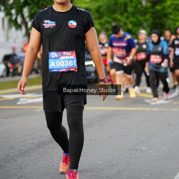 Runner Photo 4077658