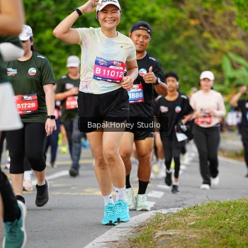Runner Photo 4077673