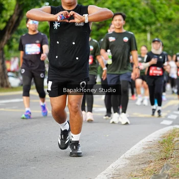 Runner Photo 4077681