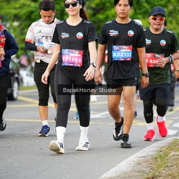 Runner Photo 4077687