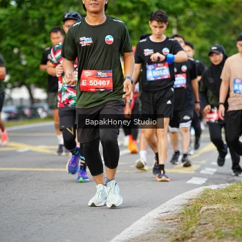 Runner Photo 4077700