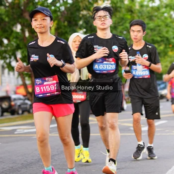 Runner Photo 4077759