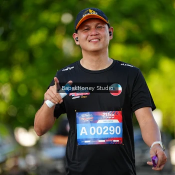 Runner Photo 4077877