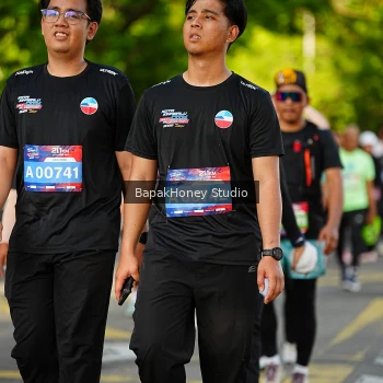 Runner Photo 4077888
