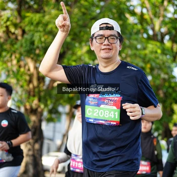 Runner Photo 4077905