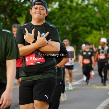 Runner Photo 4077948