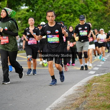 Runner Photo 4077990