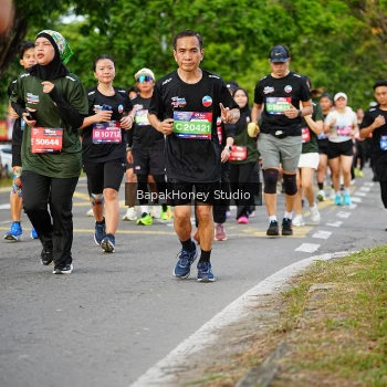 Runner Photo 4077995