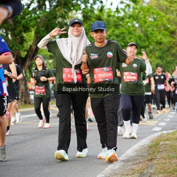 Runner Photo 4078008