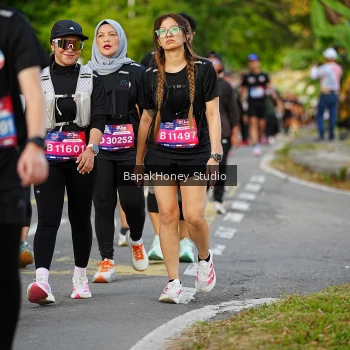 Runner Photo 4078136