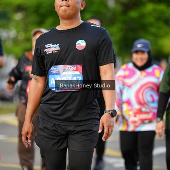 Runner Photo 4078170
