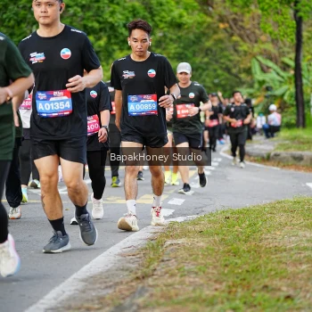 Runner Photo 4078239