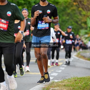 Runner Photo 4078248