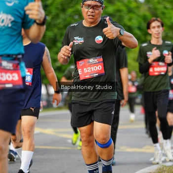 Runner Photo 4078249