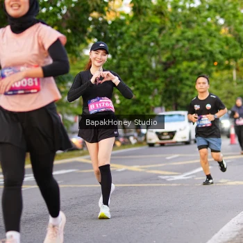 Runner Photo 4078300