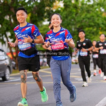 Runner Photo 4078301