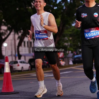 Runner Photo 4078342