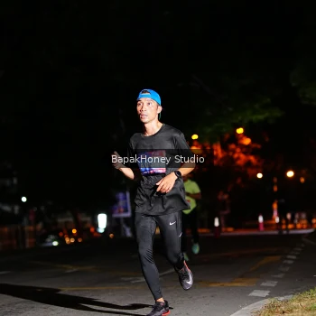 Runner Photo 4078370