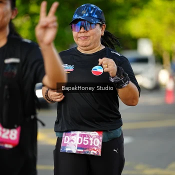 Runner Photo 4078393