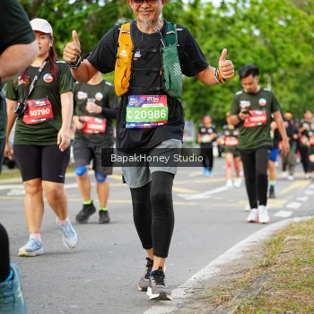 Runner Photo 4078521