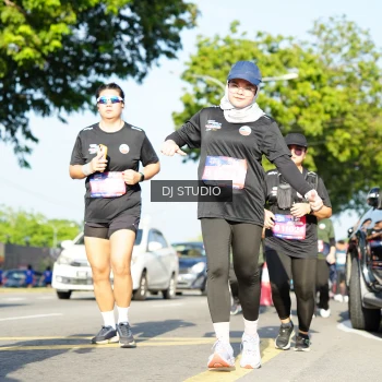 Runner Photo 4078550