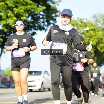 Runner Photo 4078578