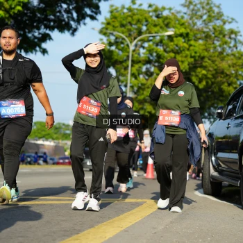 Runner Photo 4078595