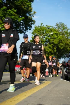 Runner Photo 4078606
