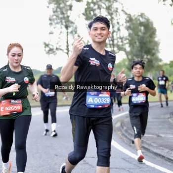 Runner Photo 4078618