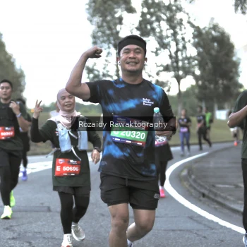 Runner Photo 4078623