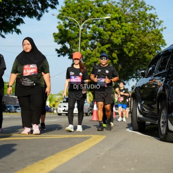 Runner Photo 4078631