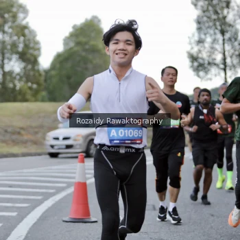 Runner Photo 4078643