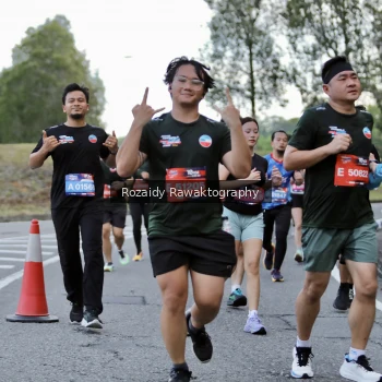 Runner Photo 4078644