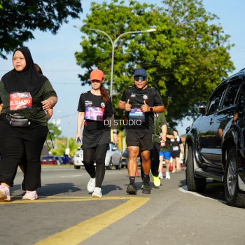 Runner Photo 4078653