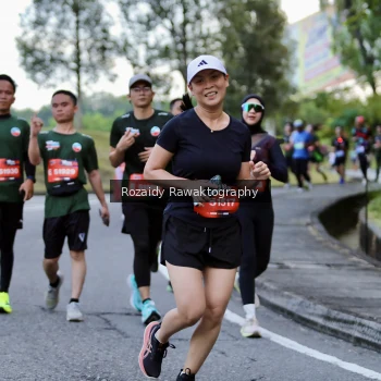 Runner Photo 4078656