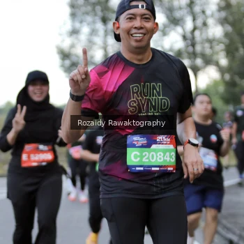 Runner Photo 4078661
